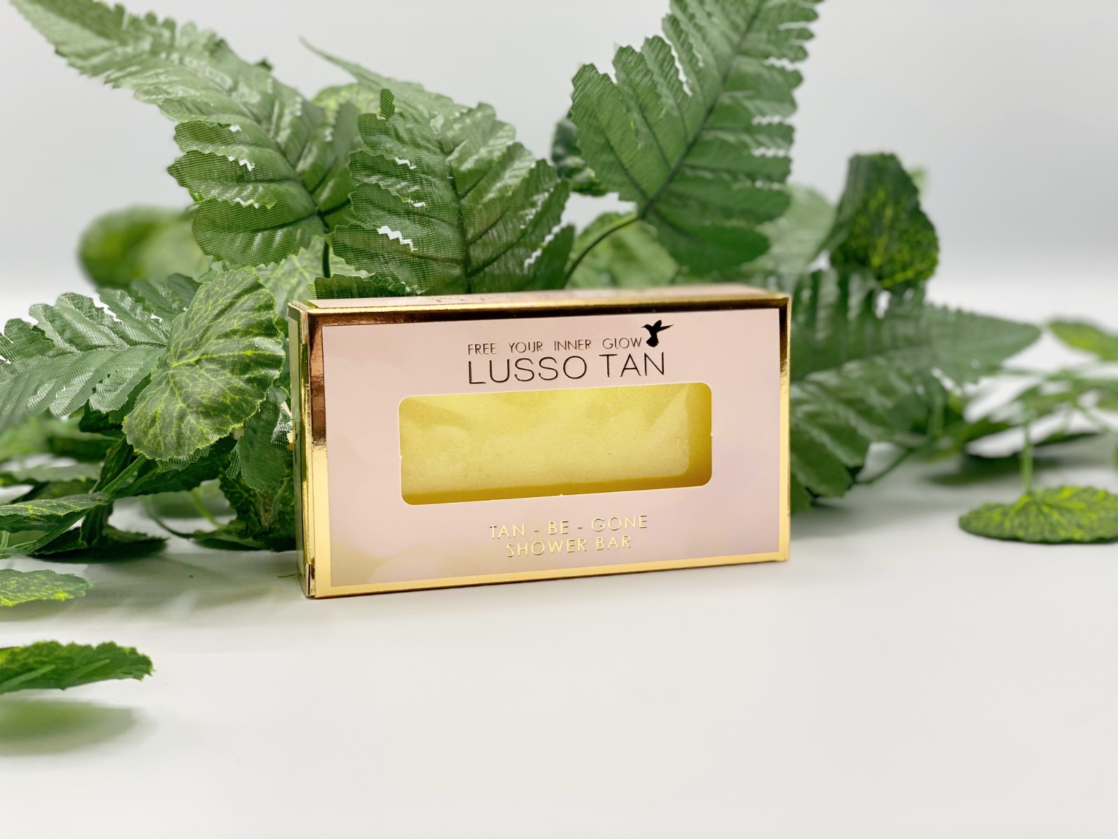 Lusso Tan Tan-To-Be Gone Shower Bar