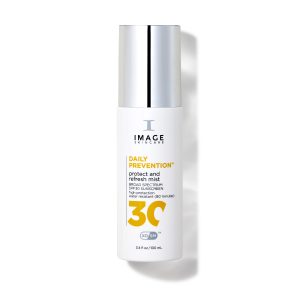 Image DAILY PREVENTION Protect and Refresh Mist SPF 30